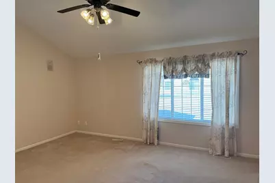 1940 Topaz Pointe Lane SW, Rochester, MN 55902 - Photo 14