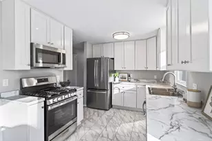 1790 Oakcrest Ave, Roseville, MN 55113 - Photo 14