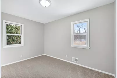 1790 Oakcrest Avenue, Roseville, MN 55113 - Photo 26