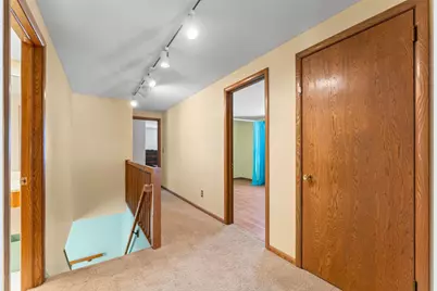 75 Rhode Island Avenue S, Golden Valley, MN 55426 - Photo 32