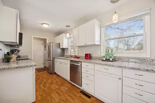 16633 Temple Dr N, Minnetonka, MN 55345 - Photo 10