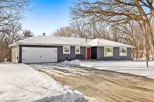 16633 Temple Dr N, Minnetonka, MN 55345 - Photo 2