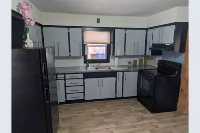 526 1st Avenue SE, Wells, MN 56097 - Photo 6