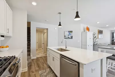 10546 Weston Way N, Maple Grove, MN 55369 - Photo 12