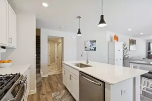 10546 Weston Wy N, Maple Grove, MN 55369 - Photo 12