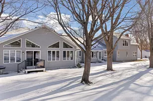 2684 Lake Ct Dr, Mounds View, MN 55112 - Photo 30