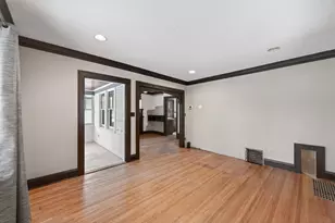 271 Pascal St S, Saint Paul, MN 55105 - Photo 8