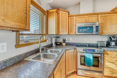 1549 34th Avenue S, Moorhead, MN 56560 - Photo 8