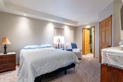 615 Central Avenue N, Valley City, ND 58072 - Photo 20