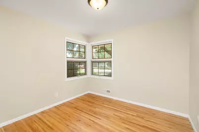 10212 Xerxes Avenue S, Bloomington, MN 55431 - Photo 18