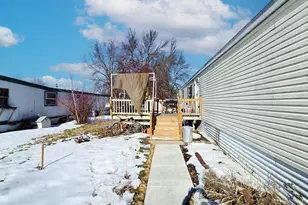 5850 177th St W, Farmington, MN 55024 - Photo 2