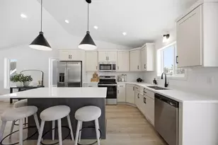 3718 27th St S, Moorhead, MN 56560 - Photo 8