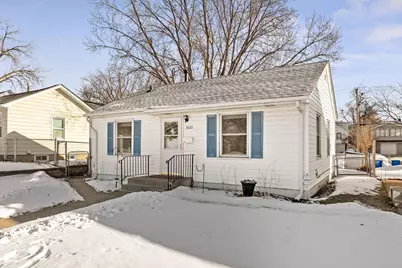 3820 Scott Avenue N, Robbinsdale, MN 55422 - Photo 2