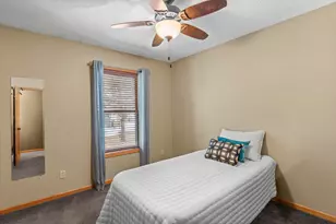 476 Hawthorn Rd, Circle Pines, MN 55014 - Photo 26