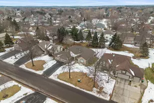 476 Hawthorn Rd, Circle Pines, MN 55014 - Photo 58