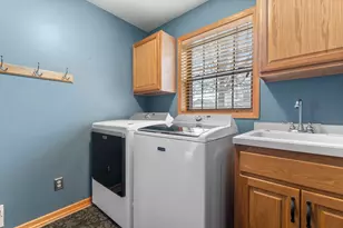 476 Hawthorn Rd, Circle Pines, MN 55014 - Photo 18