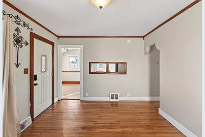 2069 Manitou Avenue, Saint Paul, MN 55119 - Photo 8