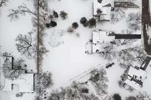 9201 La Rivier Ct, Eden Prairie, MN 55347 - Photo 26