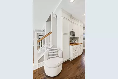 185 W Lake Street, Excelsior, MN 55331 - Photo 22