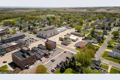 300 S Main Street, Pine Island, MN 55963 - Photo 10