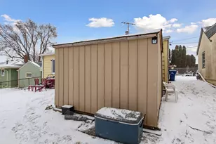 1241 Barclay St, Saint Paul, MN 55106 - Photo 26