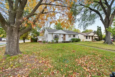 7601 Elliot Avenue S, Richfield, MN 55423 - Photo 2