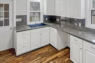 520 E Blue Earth Ave, Fairmont, MN 56031 - Photo 6