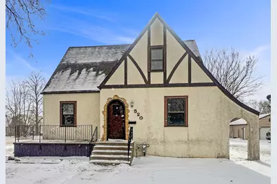 520 E Blue Earth Avenue, Fairmont, MN 56031 - Photo 1
