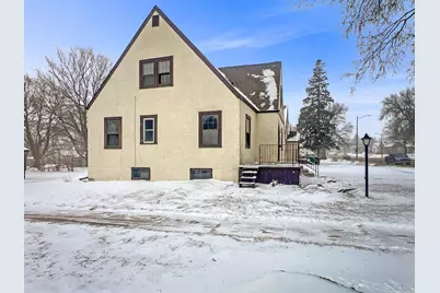 520 E Blue Earth Avenue, Fairmont, MN 56031 - Photo 6