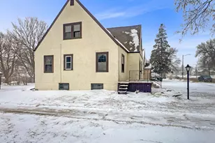 520 E Blue Earth Ave, Fairmont, MN 56031 - Photo 6