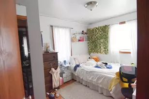 412 Kinney Ave N, Thief River Falls, MN 56701 - Photo 8