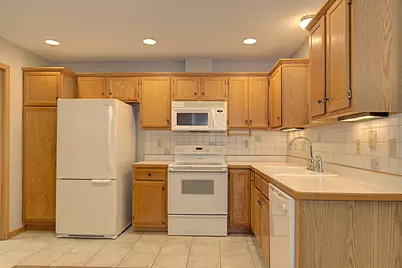 2768 87th Street E #13, Inver Grove Heights, MN 55076 - Photo 16