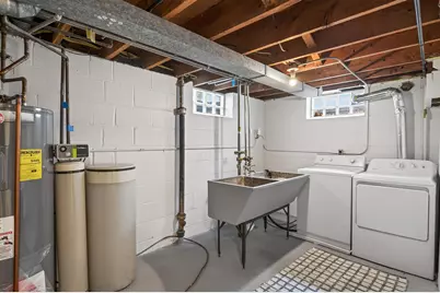 2712 5th Avenue E, North Saint Paul, MN 55109 - Photo 26