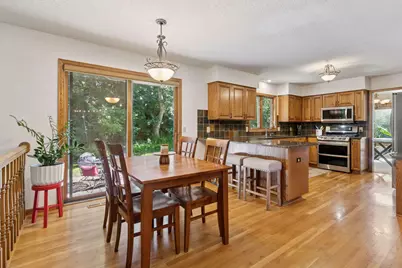 212 Geneva Boulevard, Burnsville, MN 55306 - Photo 2