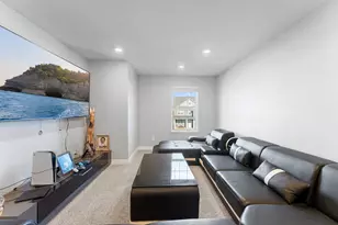 8345 Shire Trail, Woodbury, MN 55129 - Photo 22