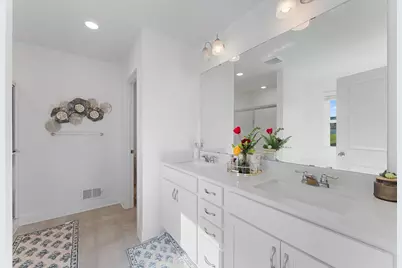 8345 Shire Trail, Woodbury, MN 55129 - Photo 24