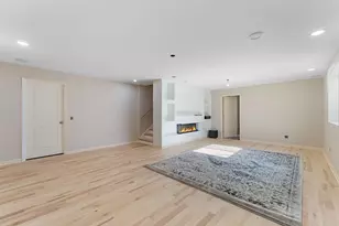 8345 Shire Trail, Woodbury, MN 55129 - Photo 32