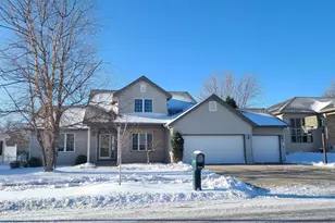 2714 Colleen St NE, Rochester, MN 55906 - Photo 1