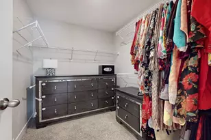 1663 Oak Crk Dr, Chaska, MN 55318 - Photo 30