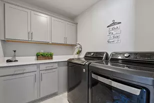 1663 Oak Crk Dr, Chaska, MN 55318 - Photo 36