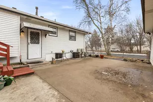 7676 Bacon Dr NE, Fridley, MN 55432 - Photo 20