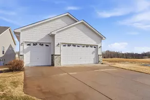 23015 Eidelweiss St NW, Saint Francis, MN 55070 - Photo 4