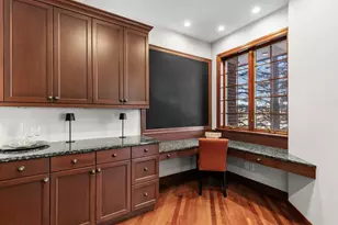 18313 Nicklaus Way, Eden Prairie, MN 55347 - Photo 14