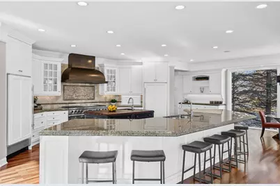 18313 Nicklaus Way, Eden Prairie, MN 55347 - Photo 10