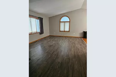 1550 14th Avenue N, Wahpeton,  58075 - Photo 2