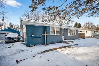 83 Farrell Street N, Maplewood, MN 55119 - Photo 2