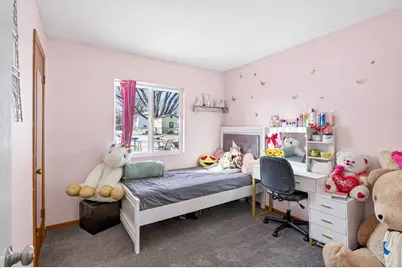 83 Farrell Street N, Maplewood, MN 55119 - Photo 12