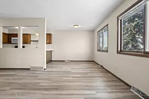 2305 4th Ave S, Moorhead, MN 56560 - Photo 6