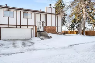 2305 4th Ave S, Moorhead, MN 56560 - Photo 1