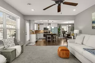 3341 Lakewood Trl, Woodbury, MN 55129 - Photo 6